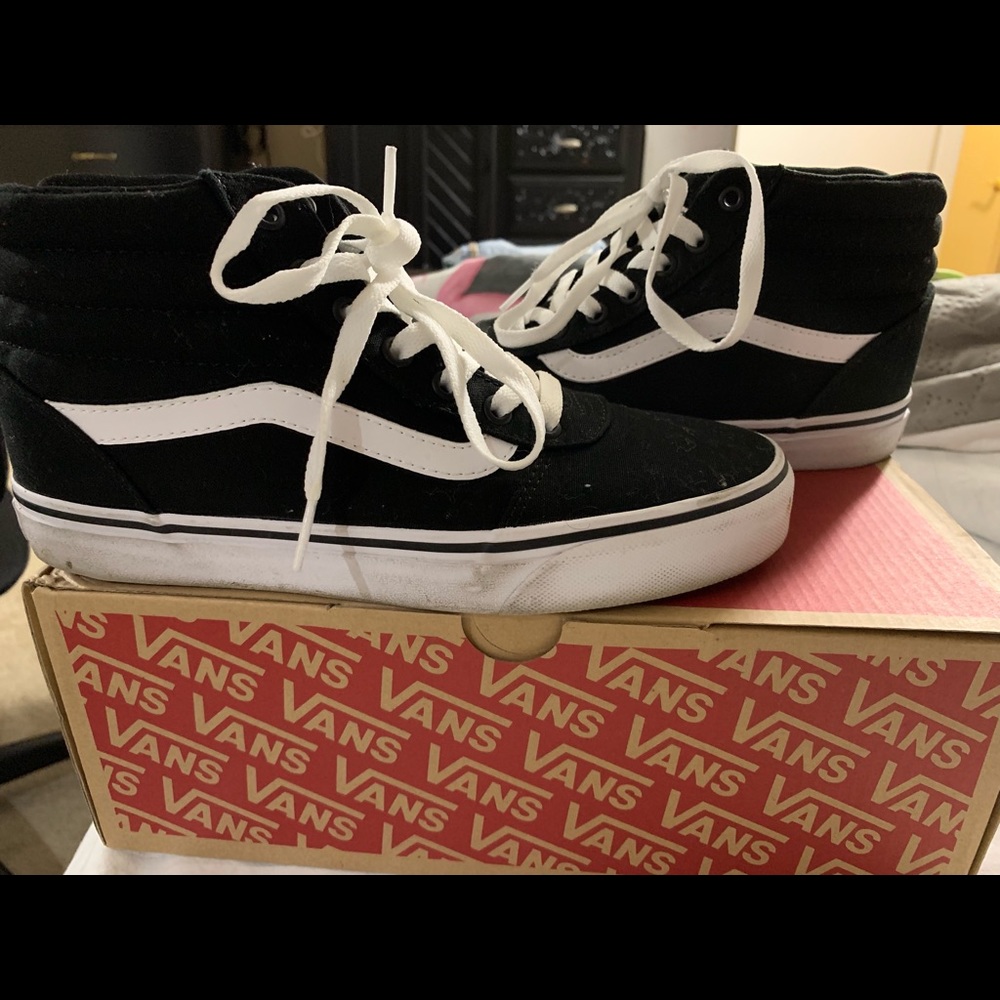 Black high top vans